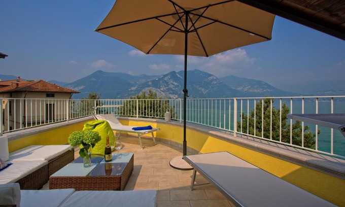 Marone Casa | CASA VACANZE MARCONI 22