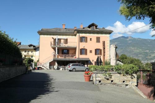Pollein Apartamento | Casa vacanze Valle d'Aosta - Maison Lugon