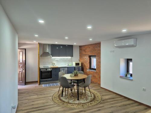Linhares Apartamento | Casa Velha