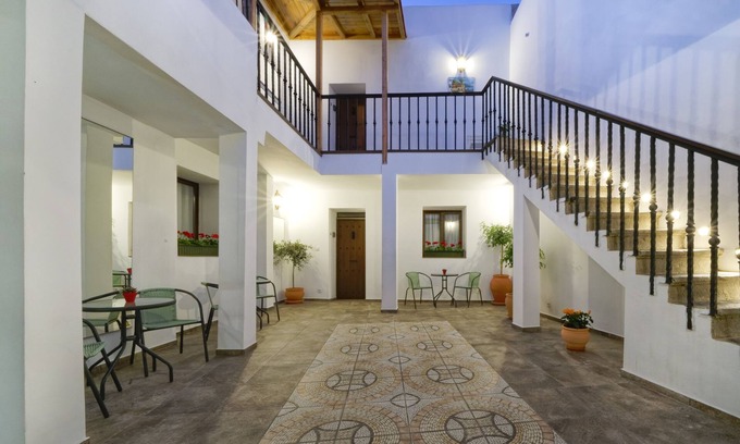 Ingenio Complejo | CASA VERDE Comfortable Air-Conditioned