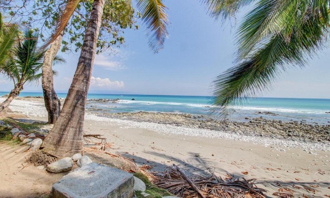 Cabo Matapalo Casa | Casa Verde + Contiki