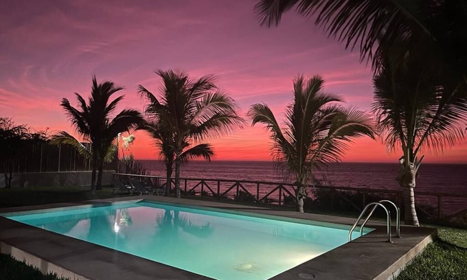 Chicama Casa | CASA VICHAYITO MANCORA PERÚ