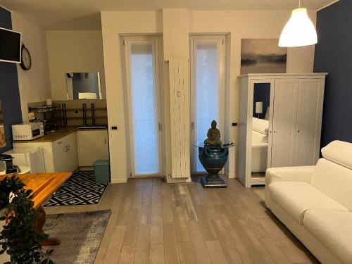 Opera Apartamento | Casa vicino a IEO e Scuola America Milano