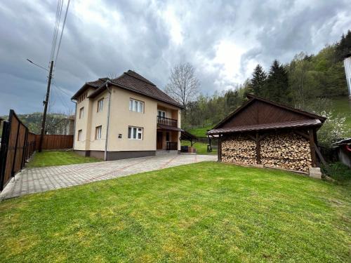 Vidra Casa | Casa Vidra