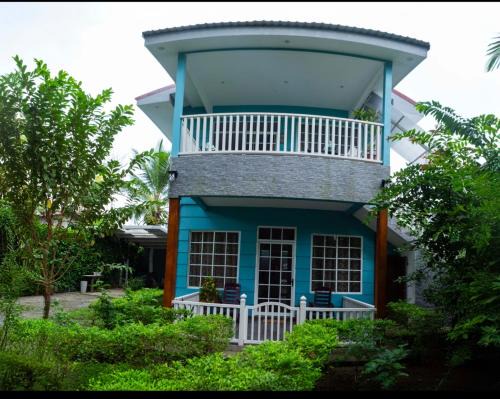 Limon Casa | Casa villa azul