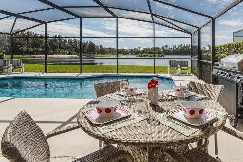 Lake Berkley Casa | Casa Vista Lago c/Piscina Privada – Próx. Disney