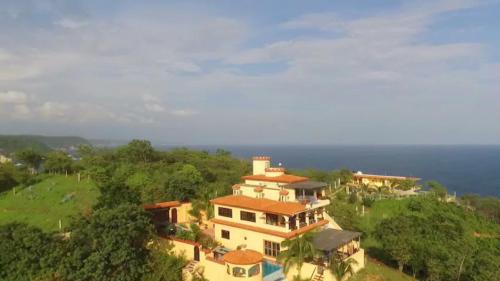 Puerto Ángel Casa | Casa Xcaanda, oceanfront with private pool