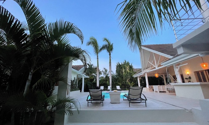 Las Terrenas Villa | CASA ZEN / Luxury 5 Bed Villa with Private Pool off Incredible Coson Beach!