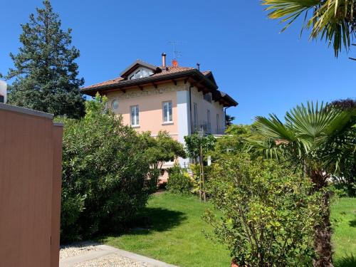 Lesa Cama Y Desayuno | CASABELLA-LAGO MAGGIORE