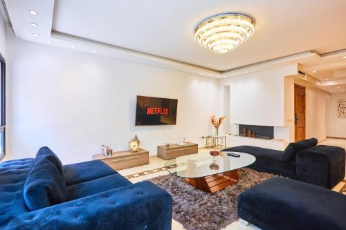 Racine Apartamento | Casablanca 3 Bed Unit in Triangle Dor With Parking