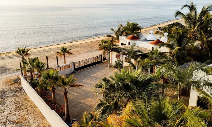 El Sargento Casa | ¡En la playa! (2) Casitas -Private-w / Daily Housekeeping-1 Bdrm / 1Bath each- $ 100 / n