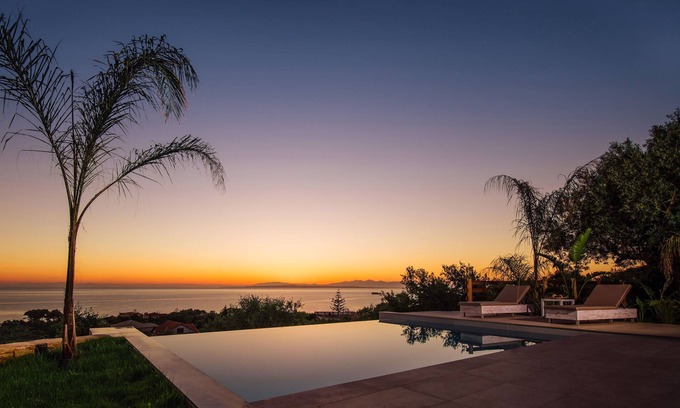 Akrotiri Casa | CasAelia - Vistas al mar, hermosos amaneceres y puestas de sol.