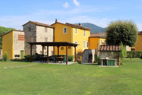 Santa Maria del Giudice Casa | Casal delle Rondini