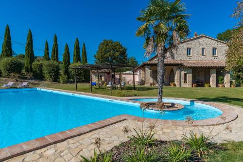 Massa Martana Villa | Casale Cicognola 12, Emma Villas