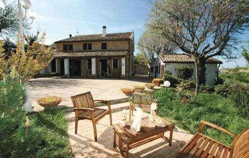 Bettolelle Apartamento | Casale Civetta - Appartamenti con piscina