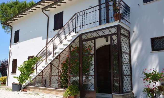 Baiano Otro | Casale Fusco Casa de Campo ubicado en 18 hectáreas, a 10 km al noroeste de Spoleto