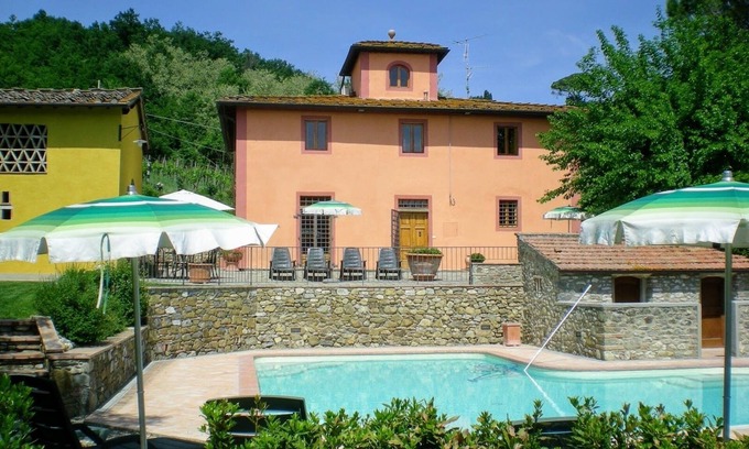 Sant'Andrea in Percussina Villa | Casale del Lago en San Casciano Val di Pesa - Toscana