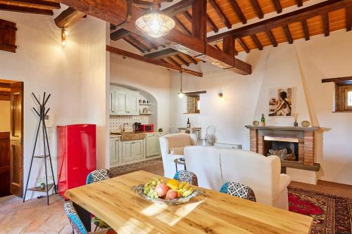 Camucia Casa | Casale Margherita