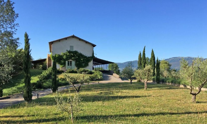 Colpetrazzo Villa | CASALE RIPI 8&2, Emma Villas