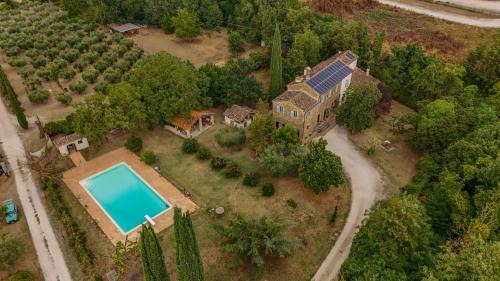 Bettona Apartamento | Casale Sforna - Appartamento con 2 camere da letto e piscina - ItalyWeGo