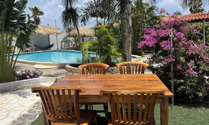 Opal Apartamento | Casalina Garden Apartment Aruba