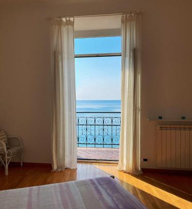 Savona Apartamento | CasAmare di Carla