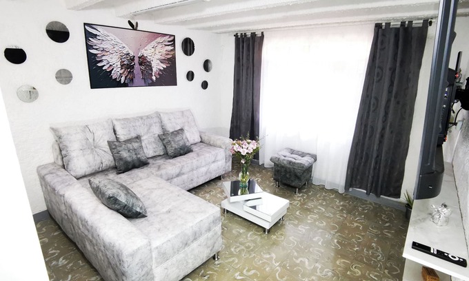 Guayabal Casa | Casangel Hogar Familiar Ubicación Privilegiada frente al Poblado