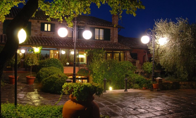 San Quirico d'Orcia Casa | Casanova - Panoramic Rooms and Suites