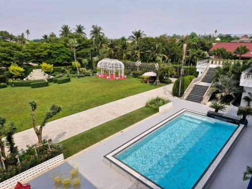 Nakhon Chai Si Casa | casapapa homeandspace