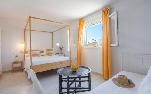 Zahora Casa | Casara Uno - Hermoso Loft en Playa Zahora