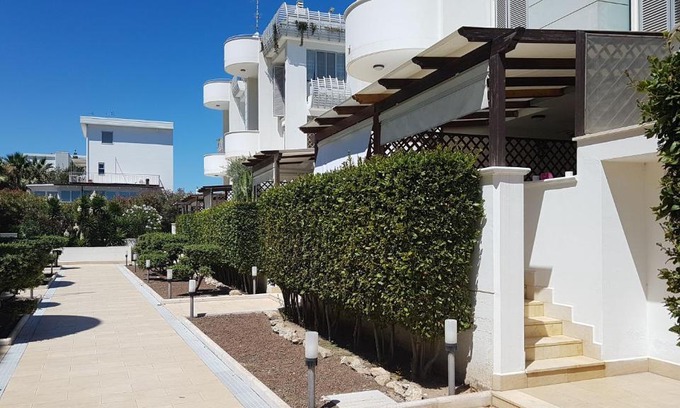 Barletta Apartamento | CasArcieri mare