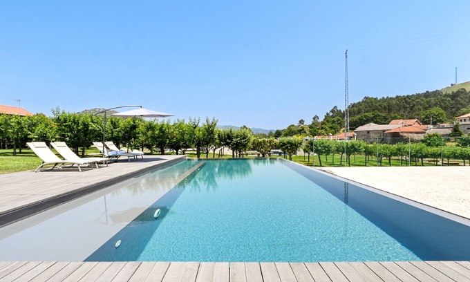 Rossas Chalet De Esquí | Casas D' Além 2 by Sé Apartamentos