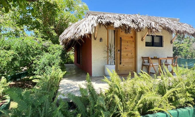 Samana Casa | CASAS LEON Casita de playa #2