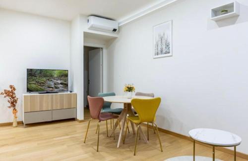 Porta Nuova Apartamento | CASATI CENTRAL STATION Metro M1, M2, M3