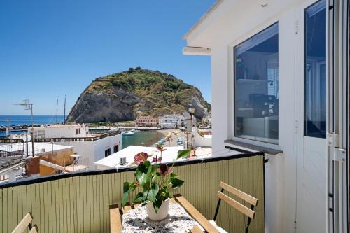 Sant'Angelo Casa | Casatullio - Sant'Angelo d'Ischia