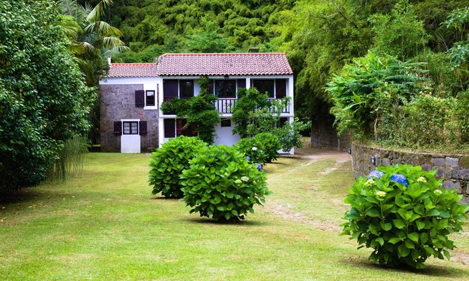 Povoacao Cabaña | Cascade House - Azores - São Miguel - Lagoa das Furnas