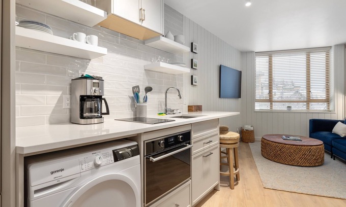 Village North Apartamento | Cascade Lodge - Studio Suite