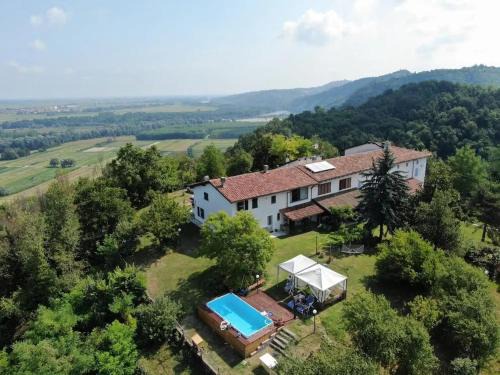 Gabiano Cama Y Desayuno | Cascina Il Dovese