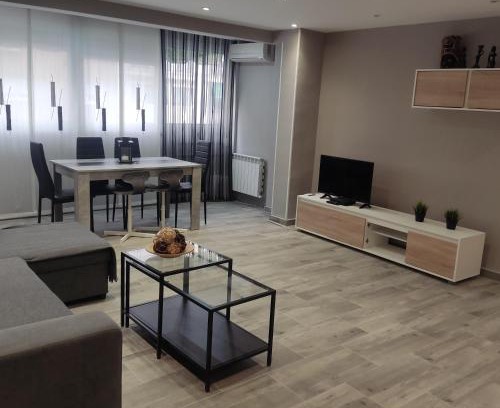 Alcalá de Henares Apartamento | Casco histórico Alcalá con NRU y LICENCIA TURISTICA VT-13977