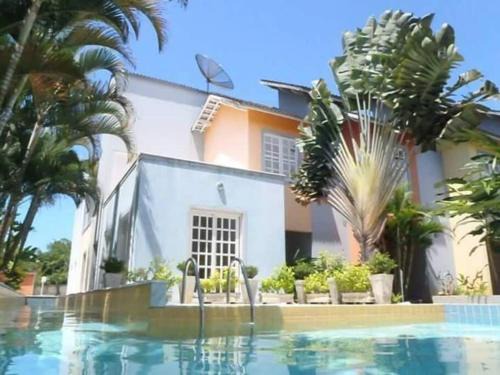 Camburi Apartamento | Casinha Charmosa em Camburizinho a 250m da Praia