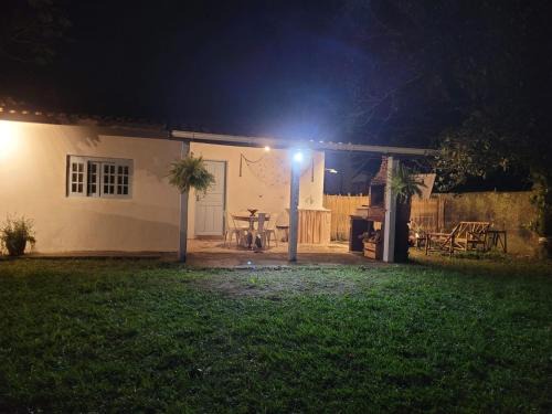 Centro Casa | Casinha Grão de Areia de frente para o mar