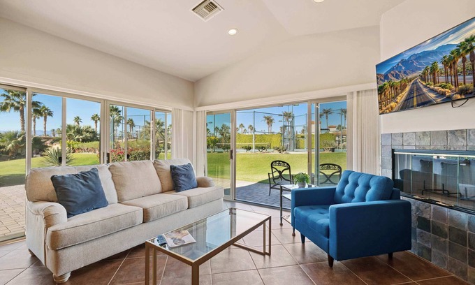 Coachella Casa | Casita 44463 – RV Resort Stay for 2