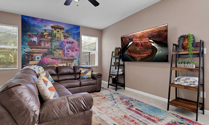 Veranda Palms Casa | Casita - 5bdr Sleeps 13 - 15 minutes away from Disney!