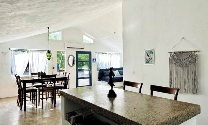 Mulege Casa | Casita Azul, su hermoso santuario enclavado en un palmeral privado