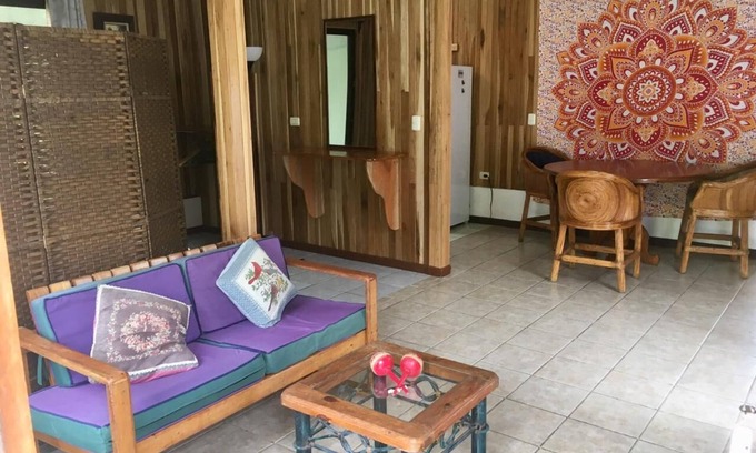 Monteverde Casa | Casita por la corriente