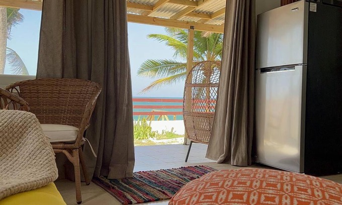 Islote Apartamento | Casita Del Mar Oceanfront Romantic Retreat In Islote