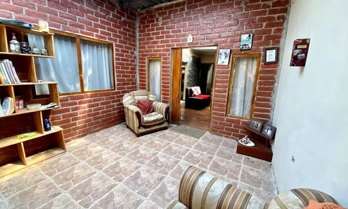 Paute Casa | Casita en las montañas con estudio (apta para mascotas)
