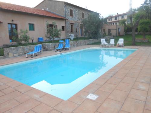 Nibbiaia Apartamento | Casolare con piscina 2