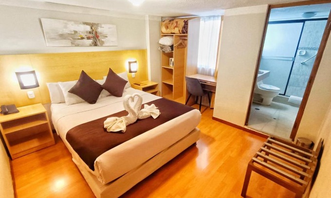 Lake Titicaca - Puno Hotel | Casona Plaza Balsa Inn