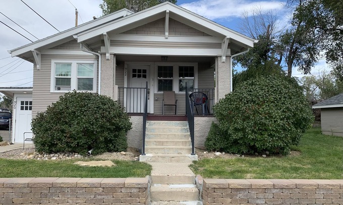 Casper Casa | Casper's Cozy Craftsman